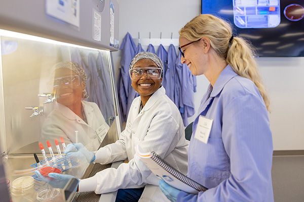 UND Medical Laboratory Science students receive scholarships for 2026-27 academic year